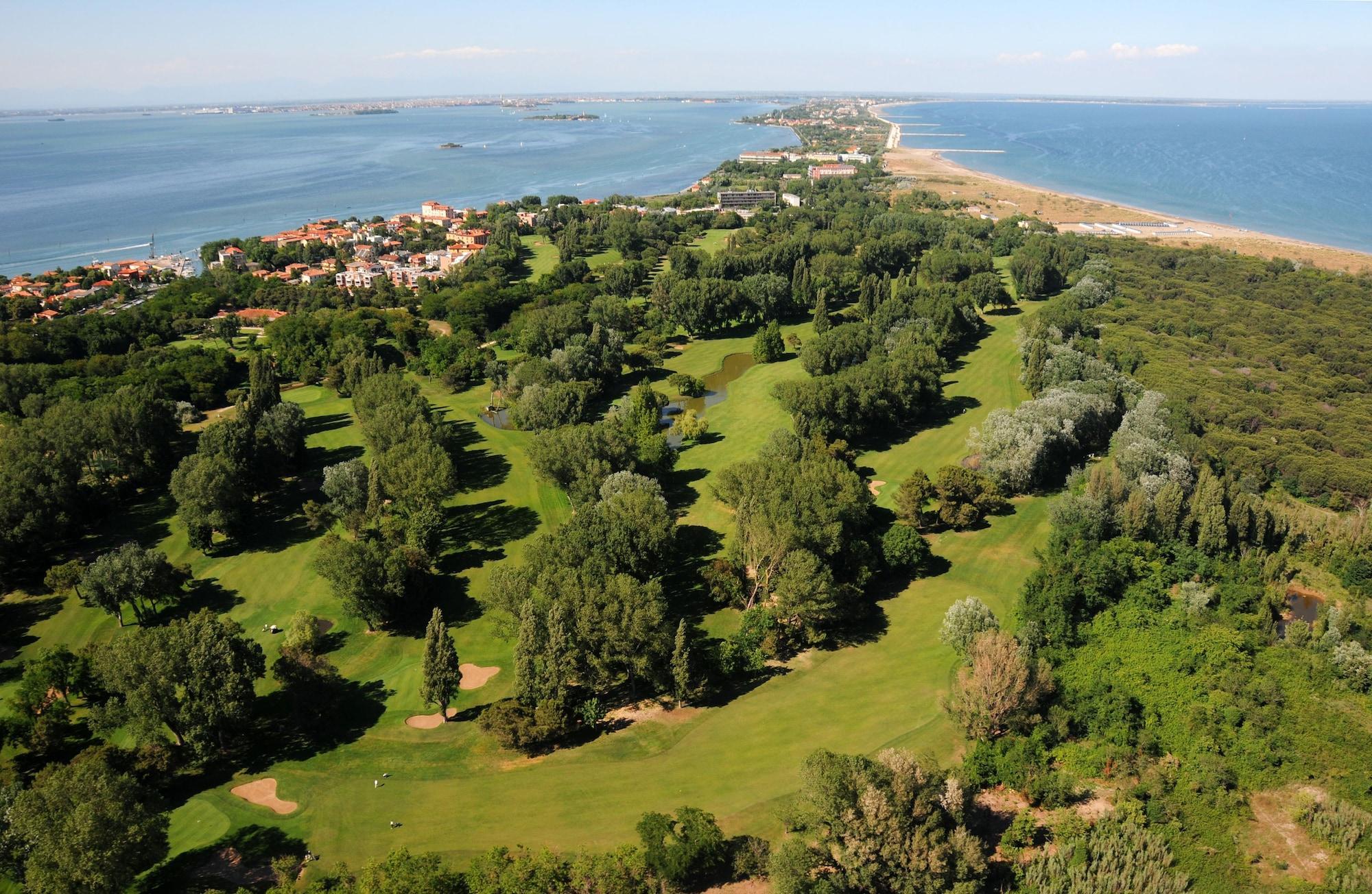Hotel Villa Pannonia Lido di Venezia Exterior photo